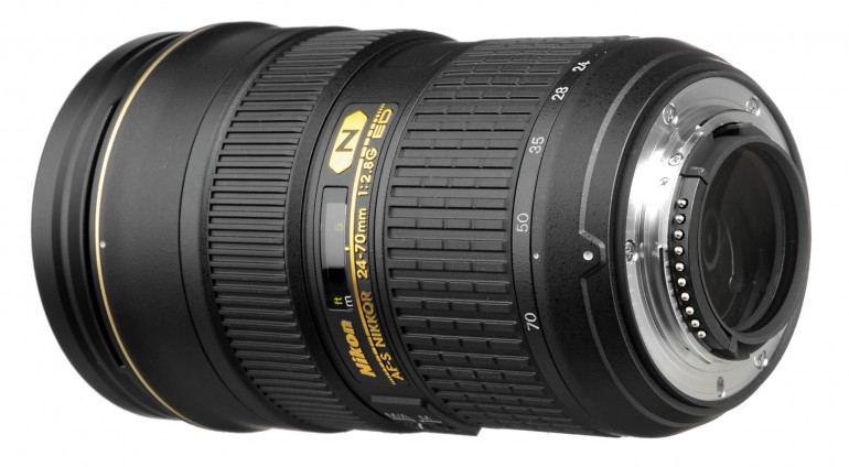 Nikon-AF-S-NIKKOR-24-70mm-f-2.8G-ED-lens